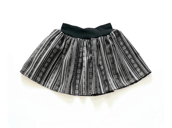 Svārki Nr.2 (74./80.- 146./152. izm.)