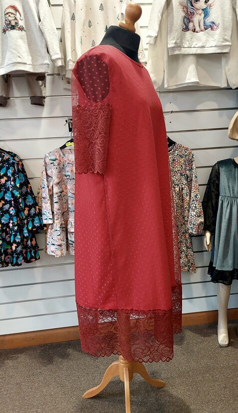 Sarkanā kleita (M izmērs)